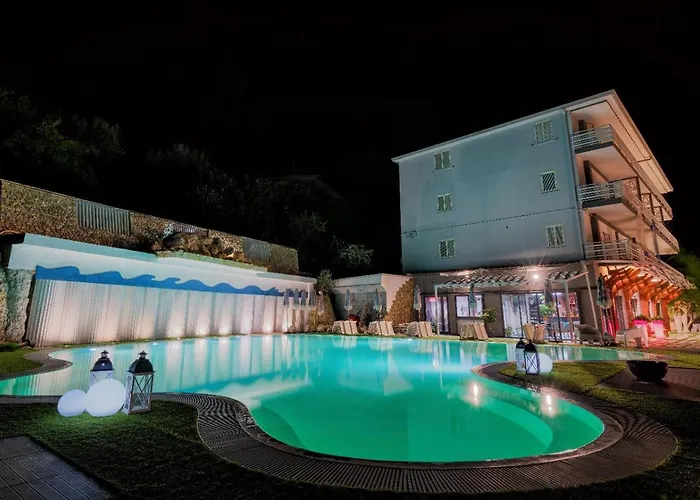 Lux & Garden Lago (Calabria)